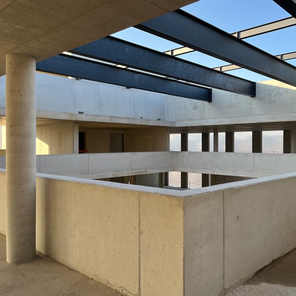 Instagram post from riedelbau. This post is in position 0.